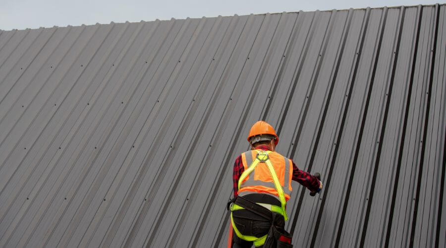 Professional metal roof installation services in Delphos, OH
